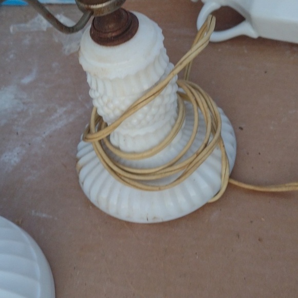 1950's Milk Glass Lot - Picture 2 of 4